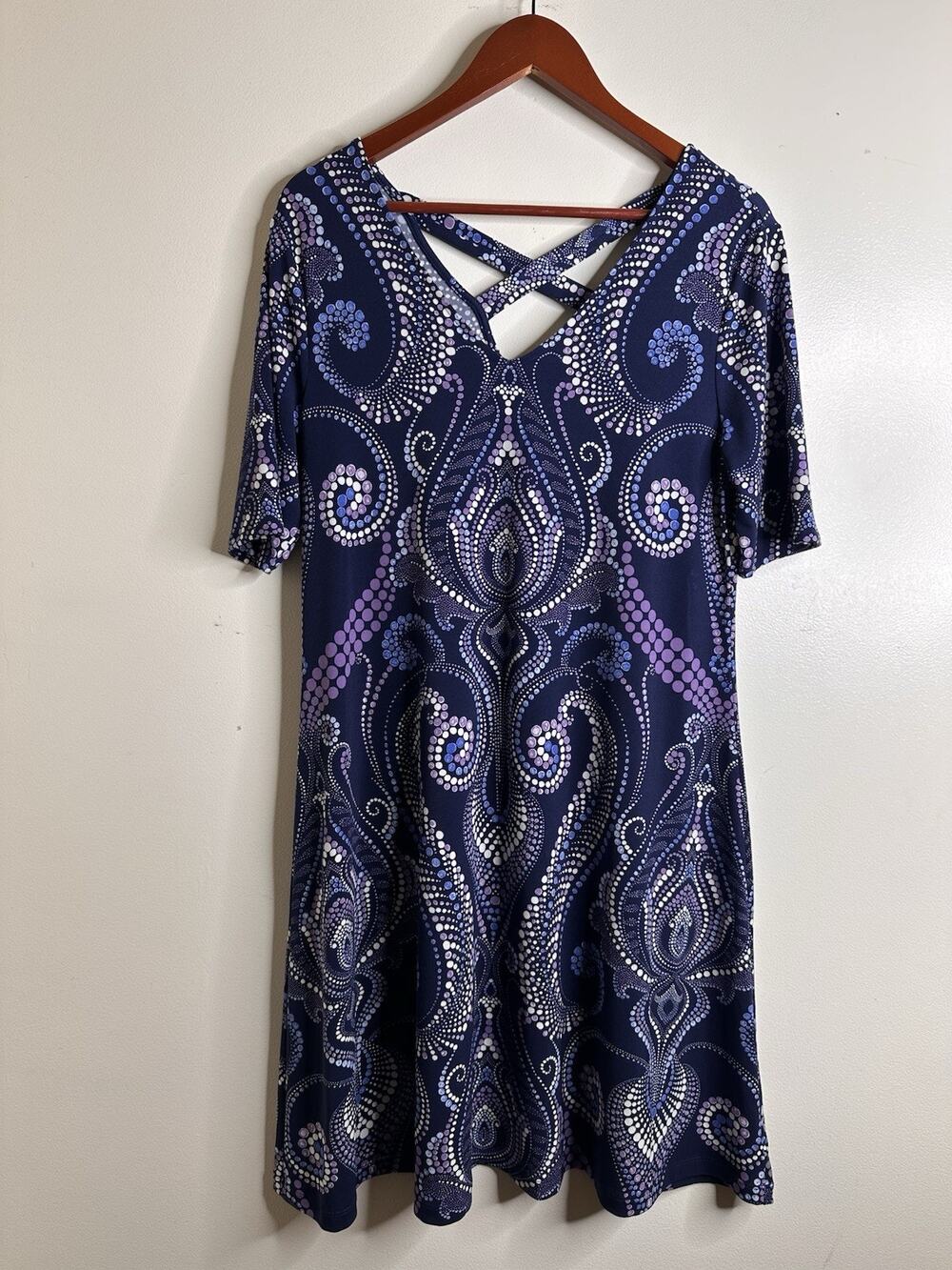 Chicos Size 1 US 8 Purple Paisley Pullover Dress 1/2 Sleeve Stretchy Slinky